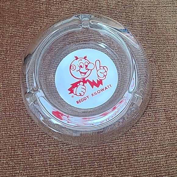 1950's ashtray - Picture 1 of 3